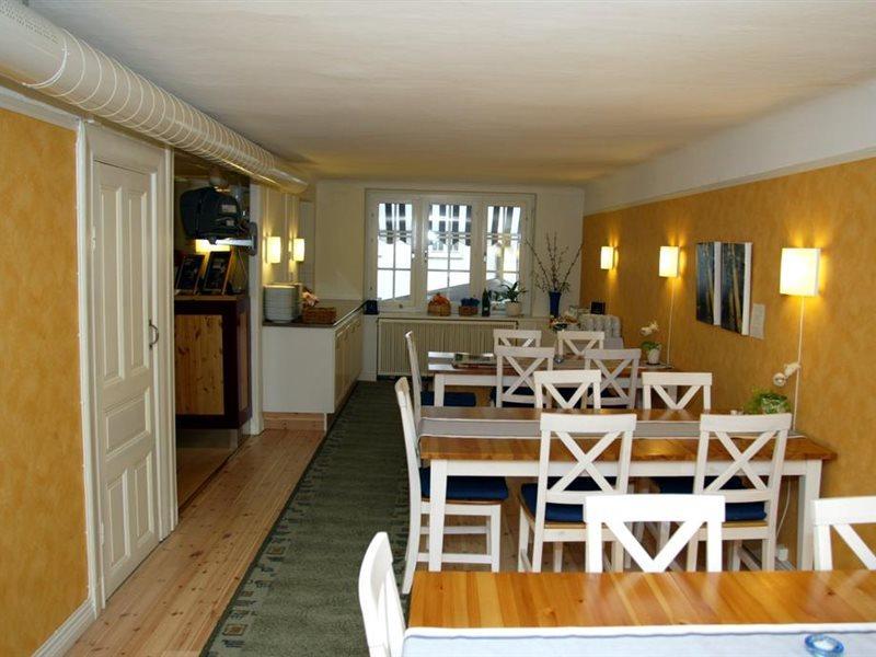 Hotel Emma